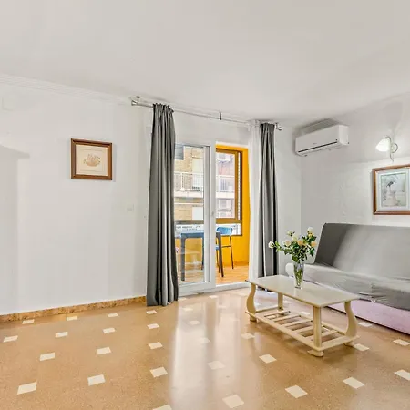 Unique 1-1 Apartment *